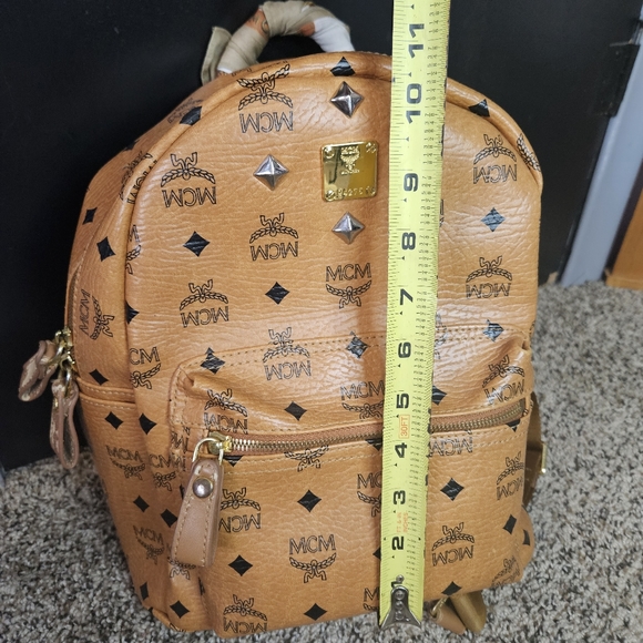 MCM Backpack With Scarf AUTHENTIC - Picture 4 of 16